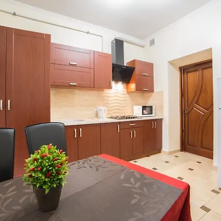 Apartment Cozy In Khmelnitsky Str. *